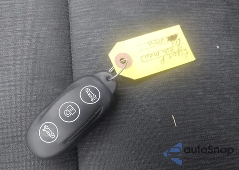 2018 Tesla Model S 100D/75D/P100D z USA, uszkodzony, nr VIN 5YJSA1E27JF247637